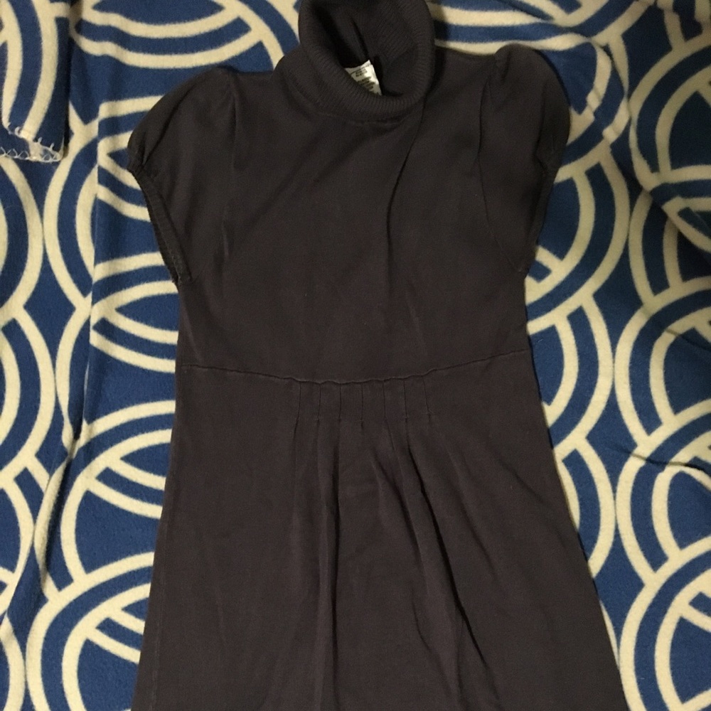 Gray short sleeve turtleneck dress